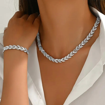 Women’s Leaf Rhinestone Necklace & Bracelet Set – Elegant Gold Jewellery Gift Set UK